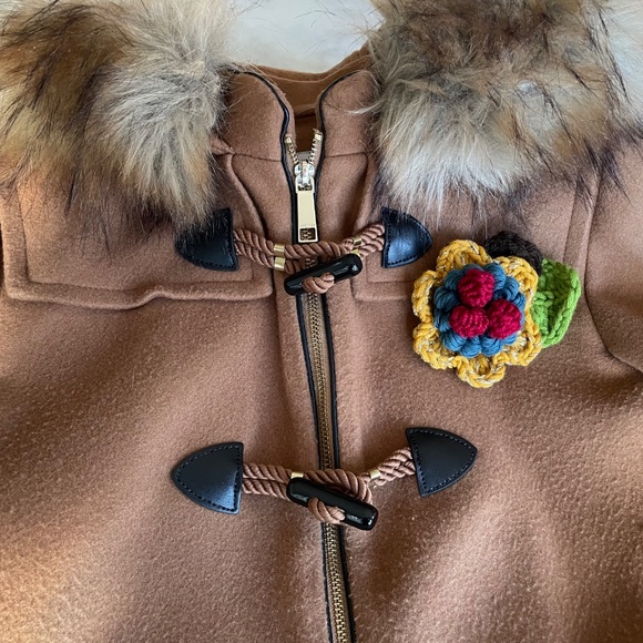 3D handmade crochet flower brooch - Picture 6 of 7